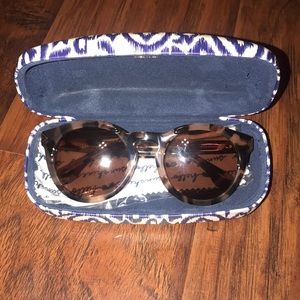 Stella and Dot Influencer Sunglasses